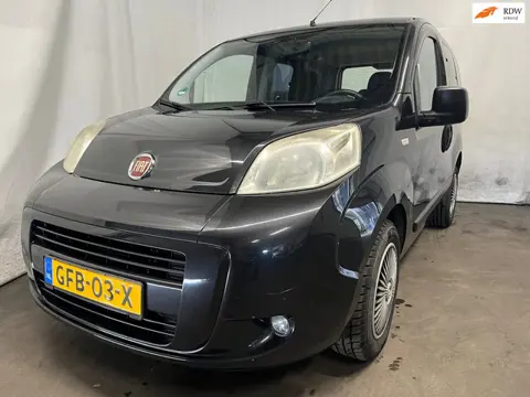 Fiat QUBO 1.4 Dynamic - Roest - Schade