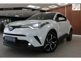 Toyota C-HR 1.8 Hybrid Active | Airco | Cruise control | Navi| Parkeersensoren & camera | Stoel & st