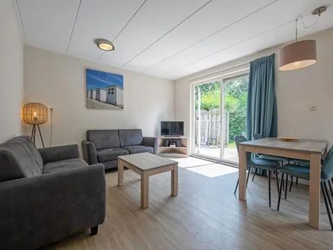 Moderne vakantiewoning op bungalowpark in het bos nabij Den Burg