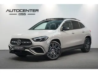 Mercedes-Benz GLA 250 e 140 Year Edition ✅ NAP ✅ PANO ✅ CAMERA ✅ MULTIBEAM ✅ 20" ✅ GARANTIE