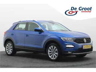 Volkswagen T-Roc 1.5 TSI DSG Style Business ACC, Apple Carplay, Stoelverwarming, Lane Assist, PDC