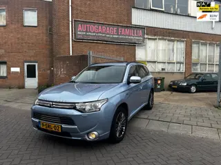 Mitsubishi Outlander 2.0 PHEV instyle