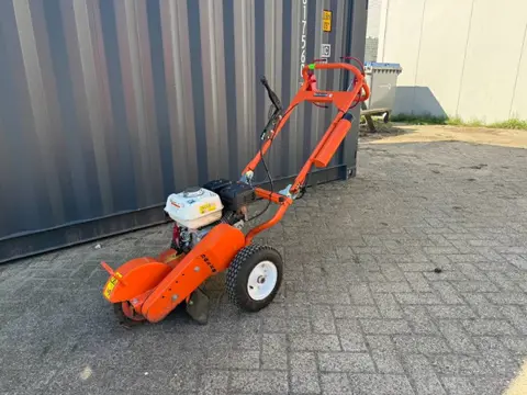 Dosko boomstronkhakselaar (bj 2018)