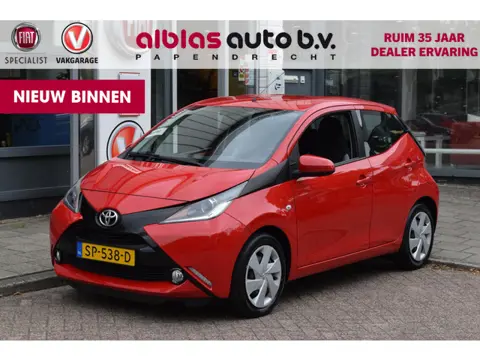 Toyota Aygo 1.0 VVT-i x-nav|Camera|Dealero.h.|4x nw.banden