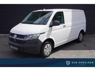 Volkswagen Transporter 2.0 TDI L1H1 28 110pk Trekhaak Navigatie Apple Carplay Parkeersensoren Achter