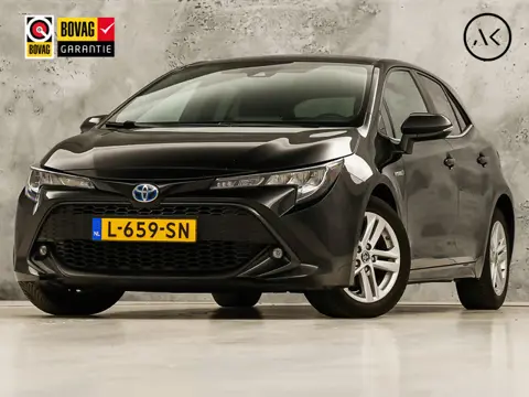 Toyota Corolla 1.8 Hybrid Sport Automaat (VIRTUAL COCKPIT, APPLE CARPLAY, CAMERA, STUUR/STOELVERWARM