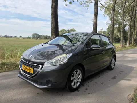 Peugeot 208 1.2 VTi Allure (bj 2014)