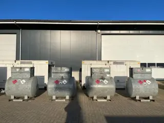 dieseltank Rietberg 1000 liter Dieseltank Gegalvaniseerd IBC met keuring !