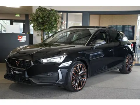 CUPRA Leon 1.4 e-Hybrid VZ Copper 245PK Pano Led Cam Memory ACC Kessy