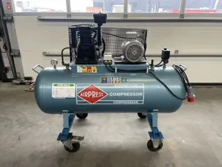 Airpress K300/600 Elektrische Zuigercompressor 3 kW 400 L / min 10 Bar