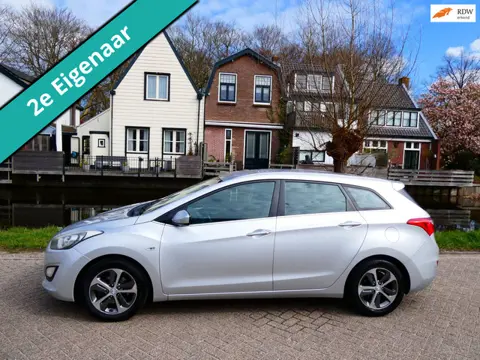 Hyundai I30 CW 1.4 i-Drive 101pk 2e eigenaar Airco Cruise LED PDC Historie