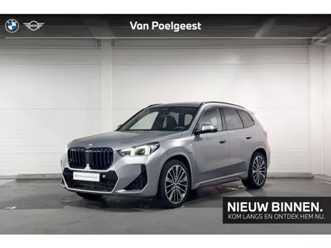 BMW X1 xDrive30e | M-Sport | Trekhaak | Panoramadak |