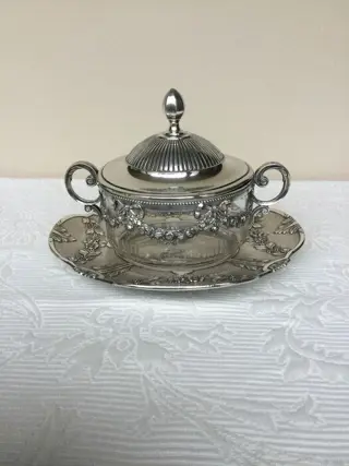 Christofle, Gallia - Sugar bowl/jam pot with matching
