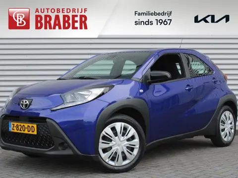 Toyota Aygo X 1.0 VVT-i MT Play | All season 17" | Apple carplay/Android auto | Cruise | Airco | Cam