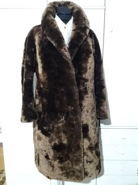 Artisan Furrier - Lamsvel Bontjas