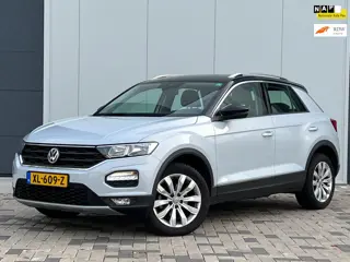 Volkswagen T-Roc 1.5 TSI Style Business Automaat