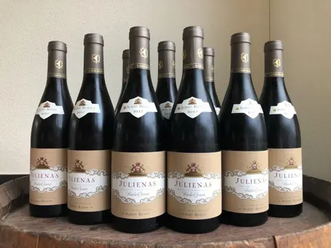 2017 Julienas "Roche Granit"- Domaine Albert Bichot -
