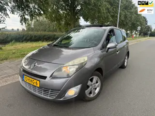 Renault Grand Scénic 2.0 Dynamique AUTOMAAT/PANO/CLIMA/CRUISE