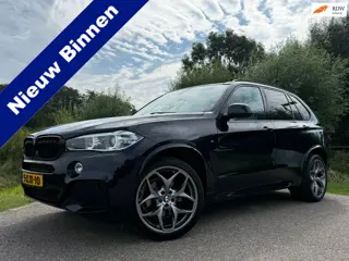 BMW X5 XDrive30d High Executive M-Sport Automaat / Leder / Camera / 21" Velgen / Memory / Key-Less /