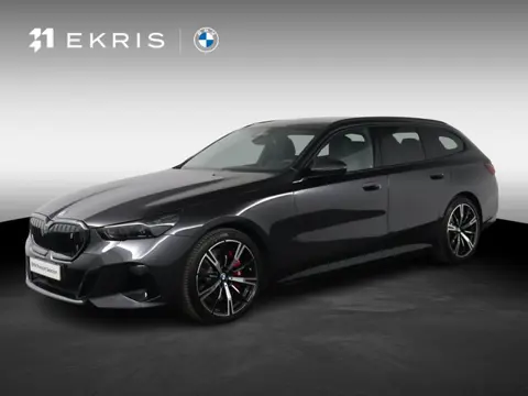 BMW i5 Touring eDrive40 M Sport Edition 84 kWh | SOH 100% | M Sportpakket Pro | Trekhaak | Innovatio