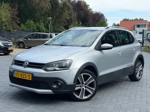Volkswagen Polo 1.4-16V Cross/Cruise/Camera/Automaat/LMV/Nieuwe apk