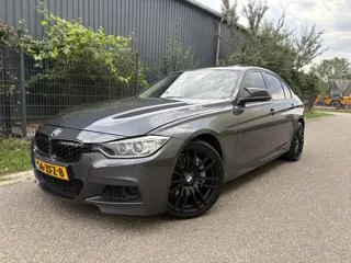 BMW 3-serie 335i ActiveHybrid 3 Upgrade Edition / M-PAKKET / AUTOMAAT / SCHUIFDAK / HARMAN KARDON / 