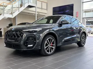 Audi Q5 Sportback 2.0 TFSI e-hybrid quattro S edition Competition Luchtvering Trekhaak