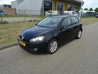 Volkswagen Golf 1.2 TSI Tour II BlueMotion