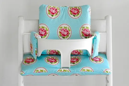 Stoelverkleiner kussen 'Pip blue' voor stokke tripp trapp