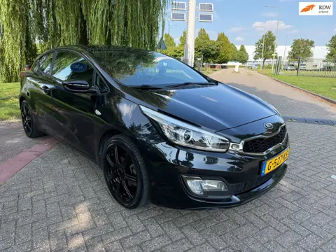 Kia Pro_cee'd 1.4 CVVT Navigator Plus Pack
