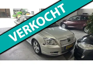 Toyota Avensis 1.8 VVTi Linea Luna|ijskoude clima|carplay!!
