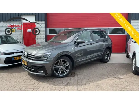 Volkswagen Tiguan 1.4 TSI Comfortline Business R PANORAMADAK / STOELVERW / KEYLESS / 360GR CAMERA / 