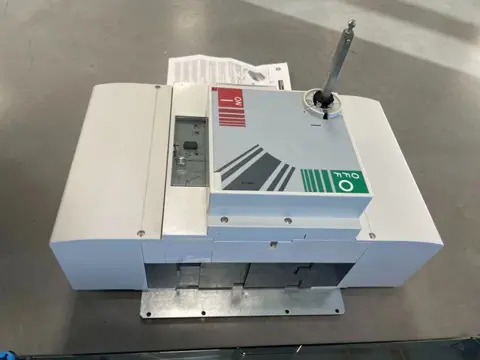 General Electric FK1600 Circuit breaker / hoofdschakelaar NEW!