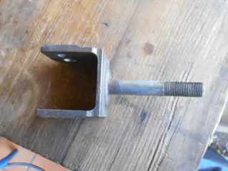 Rear lower suspension fork Ferrari F40