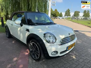 Mini Cabrio 1.6 Cooper Chili Bruine Accenten