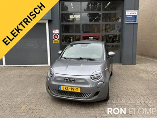 Fiat 500e Urban 42 kWh / Airco clima/ Apple carplay/ Cruise/ LED/ SOH 97,1%