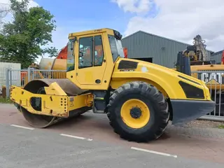 Bomag BW 213 D H-4 i wals roller compactor (bj 2016)