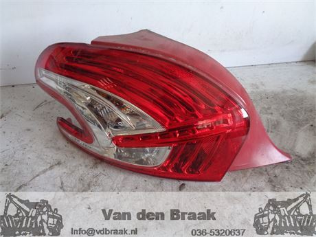 Peugeot 208 2012-2015 Achterlicht links