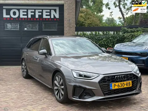 Audi A4 Avant 35 TFSI S edition Competition