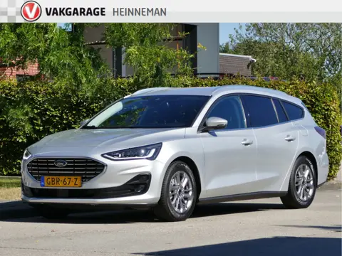 Ford FOCUS Wagon 1.0 EcoBoost Hybrid Titanium AUTOMAAT | LED koplampen | navigatie | Apple Carplay/A