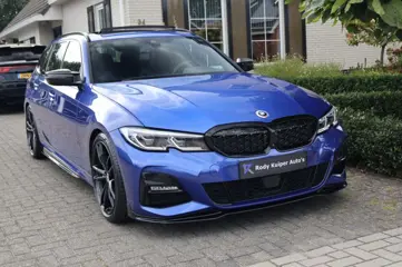 BMW 3-SERIE 330e Touring M Sport (292pk) M340i Look/Laser/Panodak/Helix Geluidsysteem