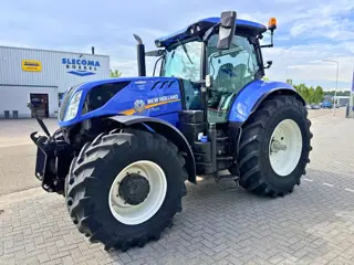 New Holland T7.270 Auto Command MY18 GPS