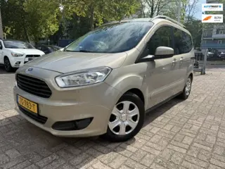 Ford Tourneo Courier 1.0 Titanium Clima/Cruise/Trekh