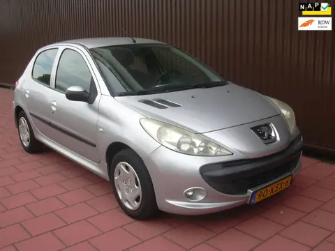 Peugeot 206 + 1.4 XS