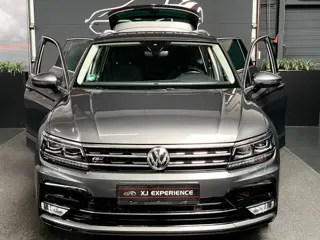 Volkswagen Tiguan 2.0 TSI 4Motion Highline R-LINE 180 PK NAVI TREKH LED