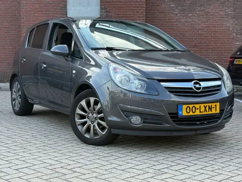 Opel Corsa 1.4-16V '111' Edition|5DRS|AIRCO|INRUILKOOPJE