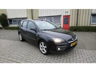 Ford Focus Wagon 2.0-16V Rally Edition met Nieuwe Apk !