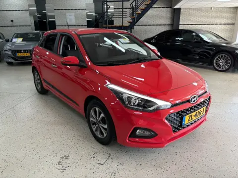 HYUNDAI I20 1.0 T-GDI PREMIUM / Navi / Cruise / Apple / Climat / Camera / Key less