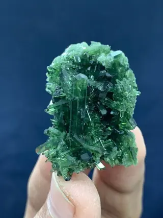 Diopside Kristalcluster - 3.7×2.5×1.7 cm - 21 kg - (1)