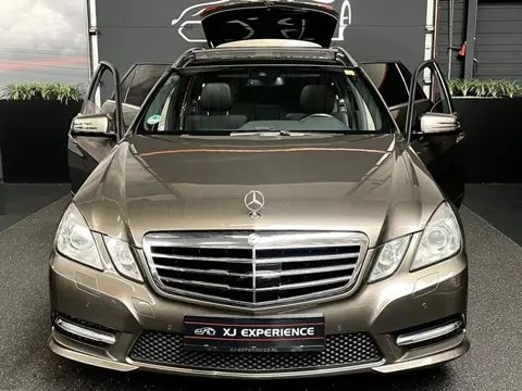 Mercedes-Benz E-klasse Estate 500 Edition Sport AMG 4-Matic PANO LEER 410 PK LUCHTV